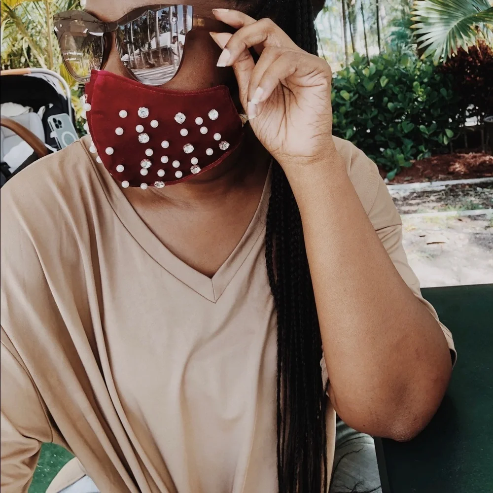 Pearl mask